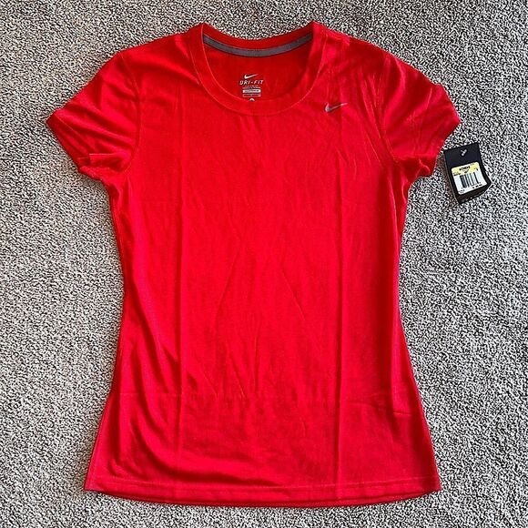 Nike Dri Fit Training Shirt! - Picture 1 of 7
